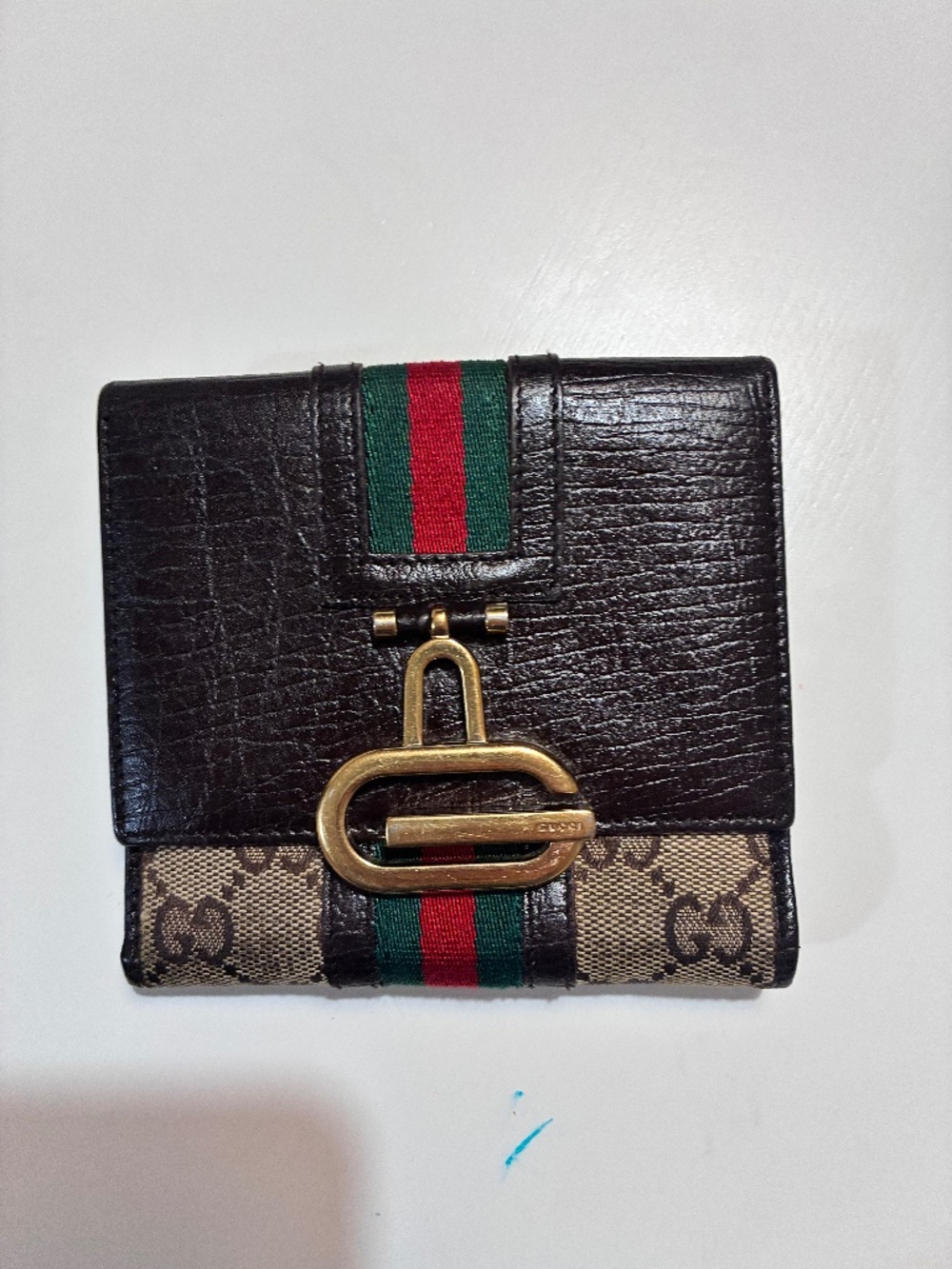 Gucci wallet sherryline